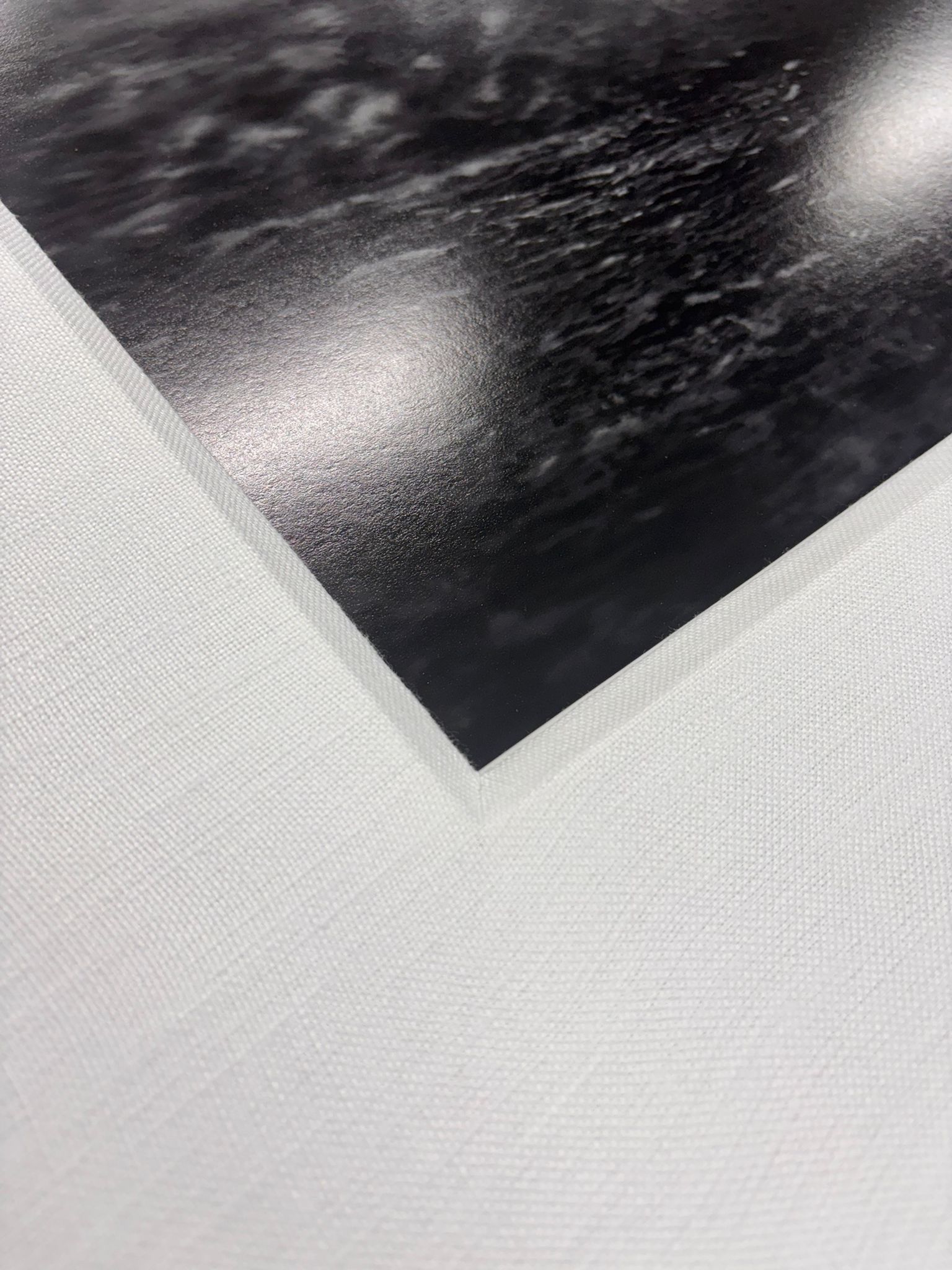 Close view of the Hahnemühle Photo Rag Baryta print surface